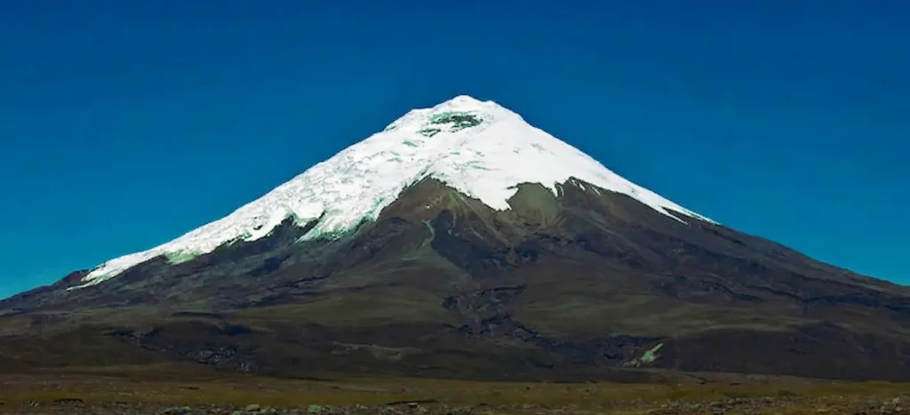 Vista del Volcan Cotopaxi